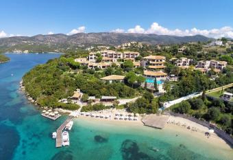 Domotel Agios Nikolaos Suites Resort has Balcony rooms