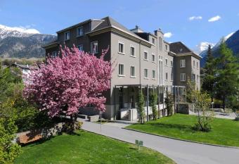 Hotel Haus Sch  nstatt contactless-Check-In allows 18 year olds to book a room