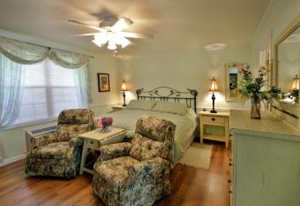 Dublin Farm has Balcony rooms