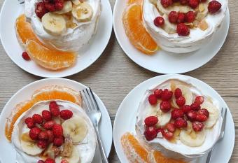 Apartamenty Zielona G  ra has Balcony rooms