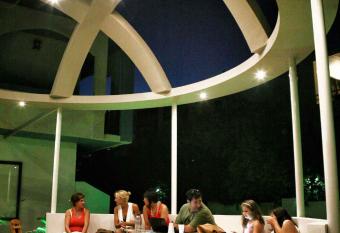 Omiros has Balcony rooms