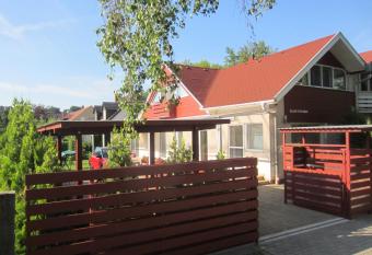Els   Fecske apartmanok has Balcony rooms