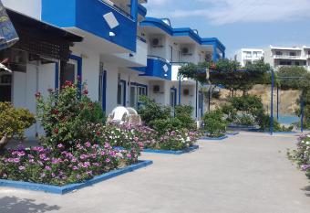 Maritsa has Balcony rooms