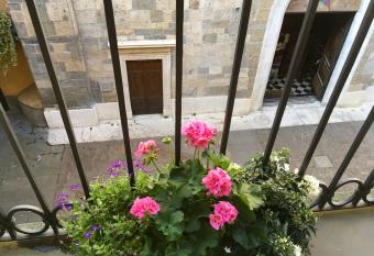 MammaMia allows 18 year olds to book a room