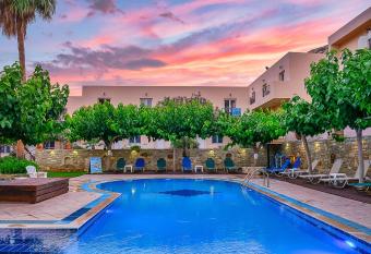 Calypso Hotel has Balcony rooms