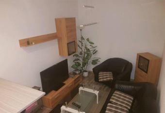 Max s Hinterhaus allows 18 year olds to book a room