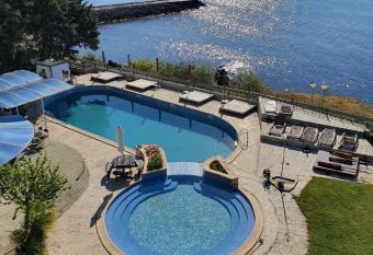 Peter Hotel has Balcony rooms