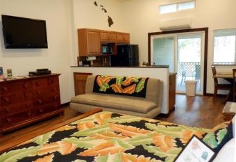 Keaau Place allows 18 year olds to book a room
