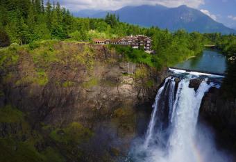 Salish Lodge & Spa has Balcony rooms