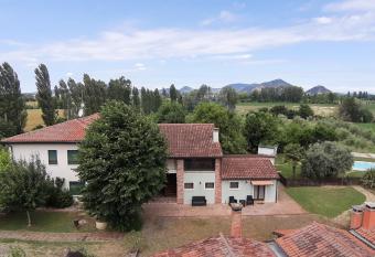 Agriturismo San Bartolomeo has Balcony rooms