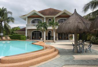 Linaw Beach Resort has Balcony rooms