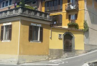 B&B IL TERRAZZO has Balcony rooms