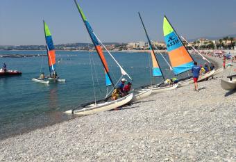Le Cros de Cagnes allows 18 year olds to book a room