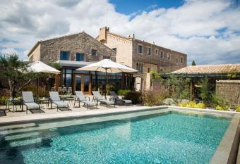 Hotel Mas Bosch 1526 has Balcony rooms