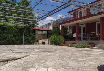 Apartmani Tomovic has Balcony rooms