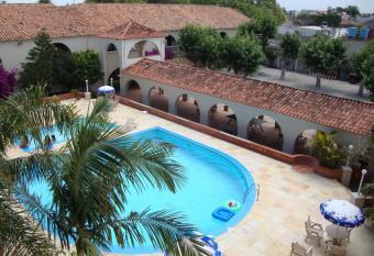 Hotel Atl  ntico Praia has Balcony rooms