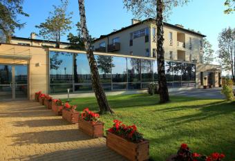 Radocza Park Active & Spa has Balcony rooms