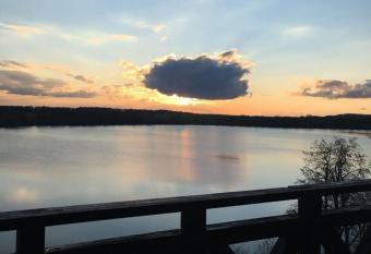 Ku  nia Smaku allows 18 year olds to book a room