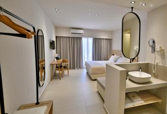 Aphrodite Beach has Balcony rooms