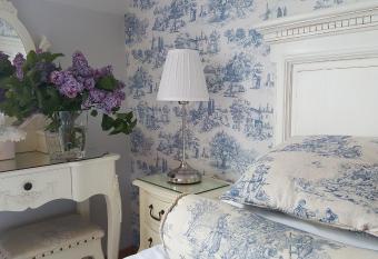 Brandon View House B&B allows 18 year olds to book a room