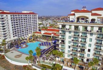 The Waterfront Beach Resort, A Hilton Hotel has Balcony rooms