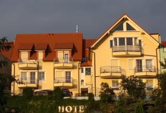 Hotel am Schloss has Balcony rooms