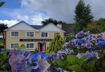 Slieve Bloom Manor Hostel allows 18 year olds to book a room