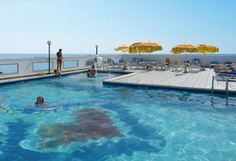 Hotel Christian has Balcony rooms