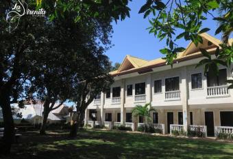 La Sirenita has Balcony rooms