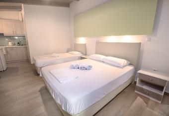 Apartments Korakakis Beach has Balcony rooms