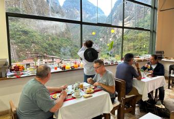 Hatun Inti Classic allows 18 year olds to book a room