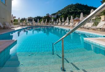 Angelica Hotel allows 18 year olds to book a room