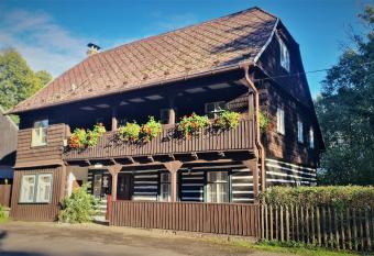 U Lekn  nu has Balcony rooms