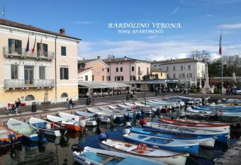 Apartments Tony in Bardolino has Balcony rooms