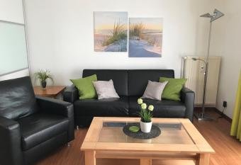 Steiner Strandappartements Appartement 210 S  dseite mit seitlichem Meerblick has Balcony rooms