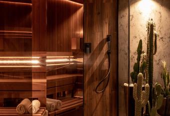 OBER  A POD R       restauracja, sauny, jacuzzi has Balcony rooms