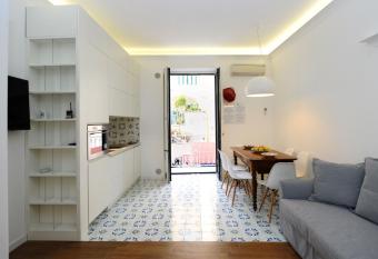 Residenza Piccolomini has Balcony rooms