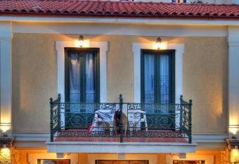 Artemis Hotel has Balcony rooms
