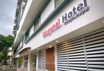 Diagonal Hotel Chipichape allows 18 year olds to book a room