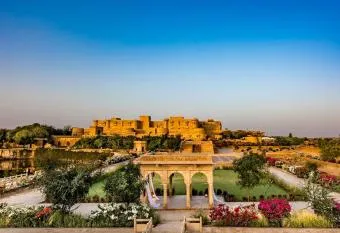 Amazing Desert Camp has Balcony rooms