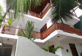 Submarine Rest has Balcony rooms