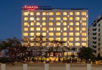 Ramada by Wyndham Jaipur North allows 18 year olds to book a room