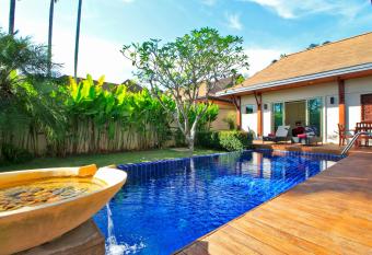 Villa Nishka allows 18 year olds to book a room