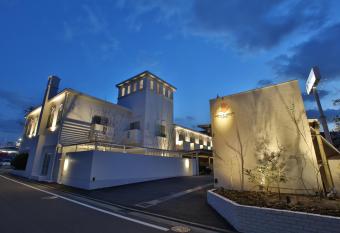 Hotel & Sweets Fukuoka (Love Hotel) has Smoking rooms