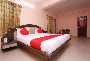 Flagship Greenland Inn allows 18 year olds to book a room