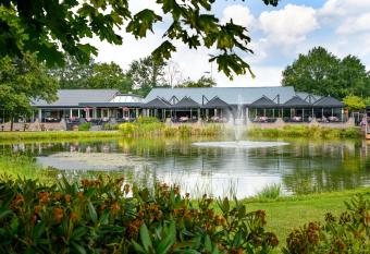 Maashof has Balcony rooms