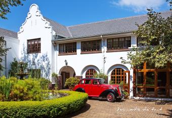 Kleinkaap Boutique Hotel allows 18 year olds to book a room