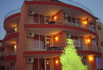 Family Hotel Deja Vu has Balcony rooms