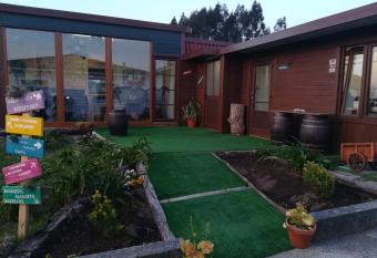 Crucesinn Albergue allows 18 year olds to book a room