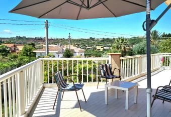 Trappeto Life Sunset has Balcony rooms